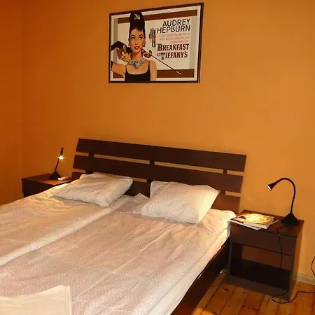 Cozy Flat In The Heart Of *