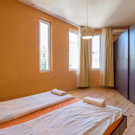 Cozy Flat In The Heart Of Διαμέρισμα *