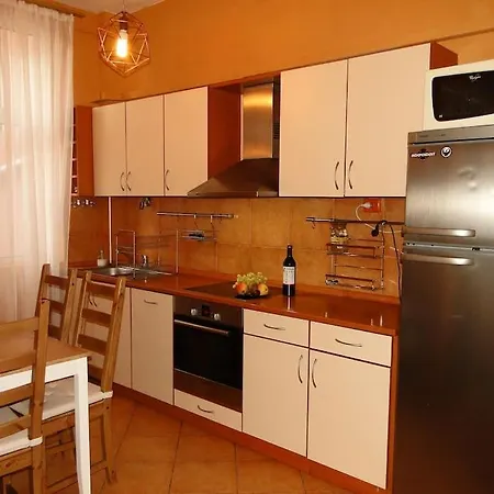 Appartamento Cozy Flat In The Heart Of *